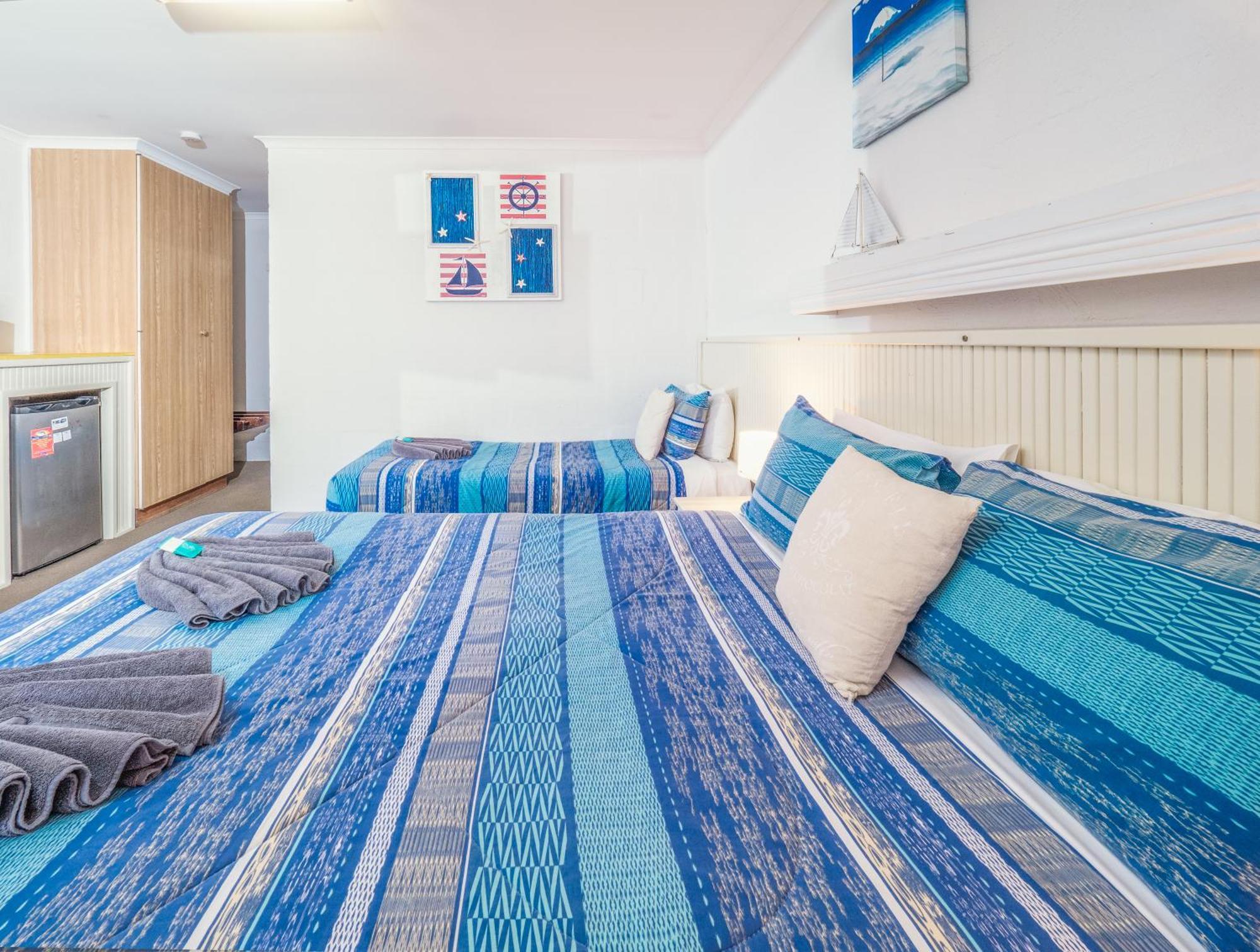 Boyne Island Motel And Villas מראה חיצוני תמונה