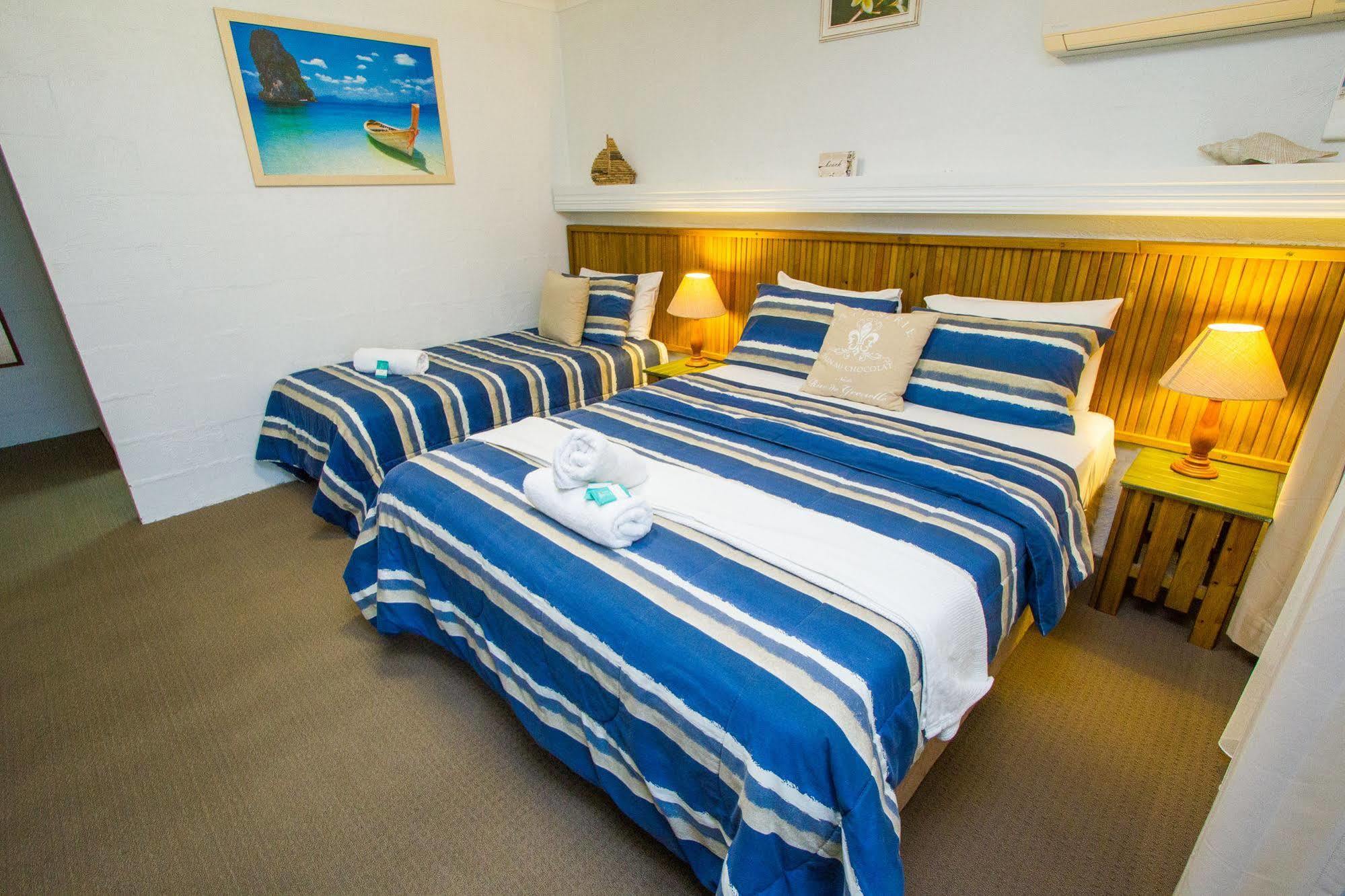 Boyne Island Motel And Villas מראה חיצוני תמונה